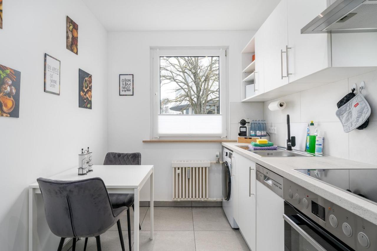 Free Living - Jungle Design Apartments, Zentrum, Parkplatz, Kueche, Wlan Wolfsburg Exterior foto